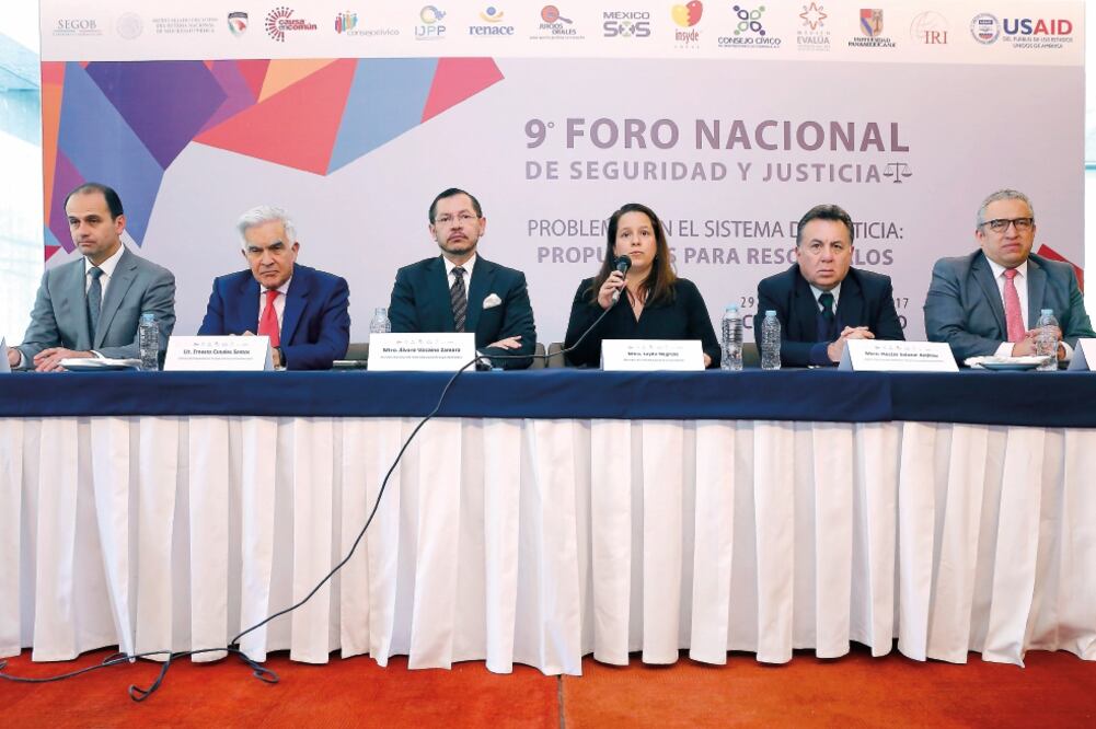 Especialistas y fiscales participaron en la presentación del noveno Foro de Seguridad y Justicia que se llevará a cabo en la Universidad Panamericana (BERENICE FREGOSO. EL UNIVERSAL)