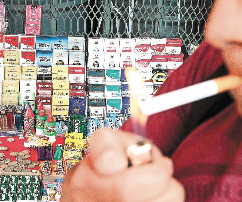 Los cigarros se encuentran entre los productos que desde el inicio de este año registran un aumento de precio en los establecimientos. Foto/ARCHIVO EL UNIVERSAL