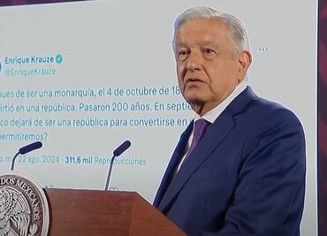 “Vamos a coronar a Claudia Carlota de México’”: AMLO arremete contra Krauze y Aguilar Camín