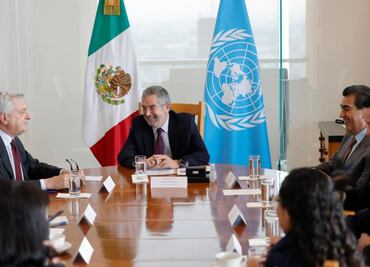 Alto comisionado de la ONU para los Refugiados se reúne con De la Fuente; reconoce políticas de México en movilidad humana