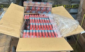 Aseguran, ahora, más de 865 mil cajetillas de cigarros Pall Mall pirata en el AICM; incautación equivale a 25 mdp