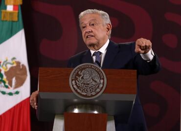 AMLO revela que constructora pagó “moches” para poder continuar con una obra del gobierno federal