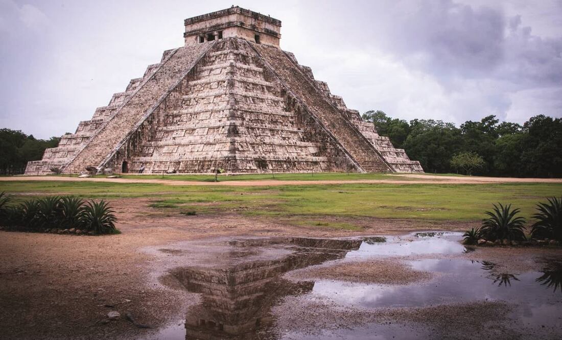 De acuerdo con los investigadores, el cenote debajo de El Castillo sería el número cinco con rumbo al universo maya.