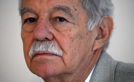 Eduardo Mendoza, maestro del humor y la crítica social; gana el Premio Princesa de Asturias de las Letras