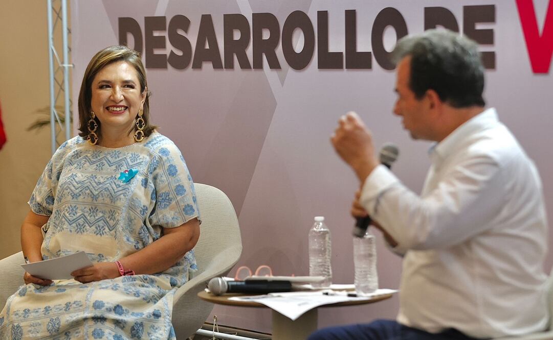 Encuentro con medios para presentación de propuestas de Infraestructura para el desarrollo de Veracruz. Salón del Hotel Fiesta Americana Veracruz, acompaña a Xóchitl Gálvez el candidato por la gobernatura del estado, José Yunes. Foto: Berenice Fregoso / EL UNIVERSAL