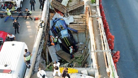 Asesinan a implicado en robo de autos frente a Plaza Artz