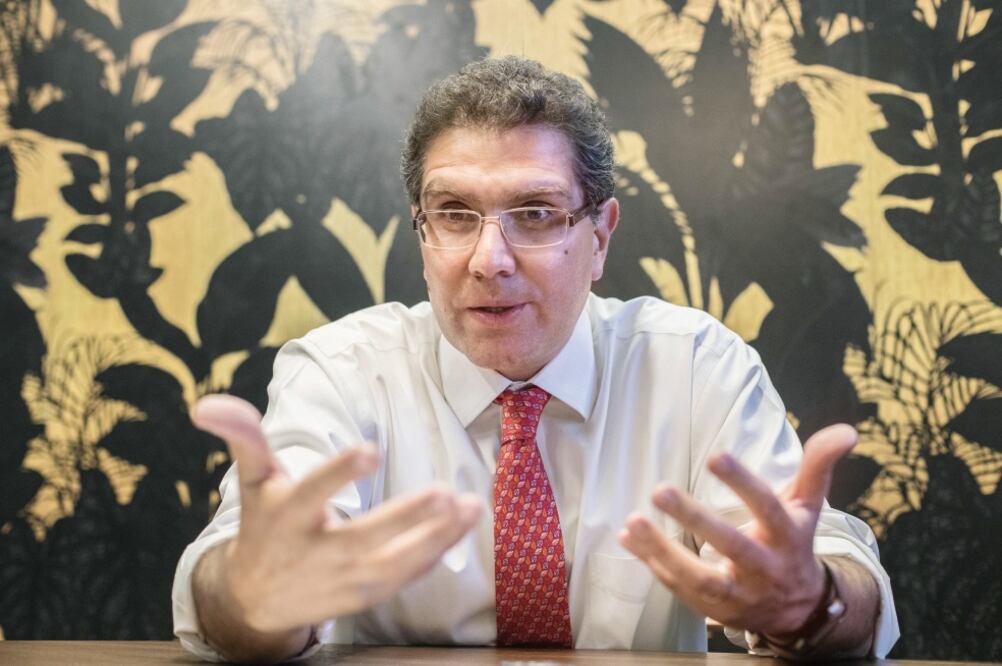 En Twitter, Armando Ríos Piter adelantó que solicitará al INE contar uno por uno los votos de los tres aspirantes a la candidatura independiente (ARIEL OJEDA. EL UNIVERSAL)