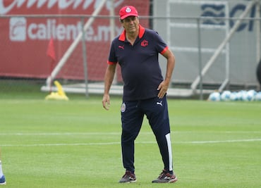 Tomás Boy ha entregado mediocres resultados en Chivas