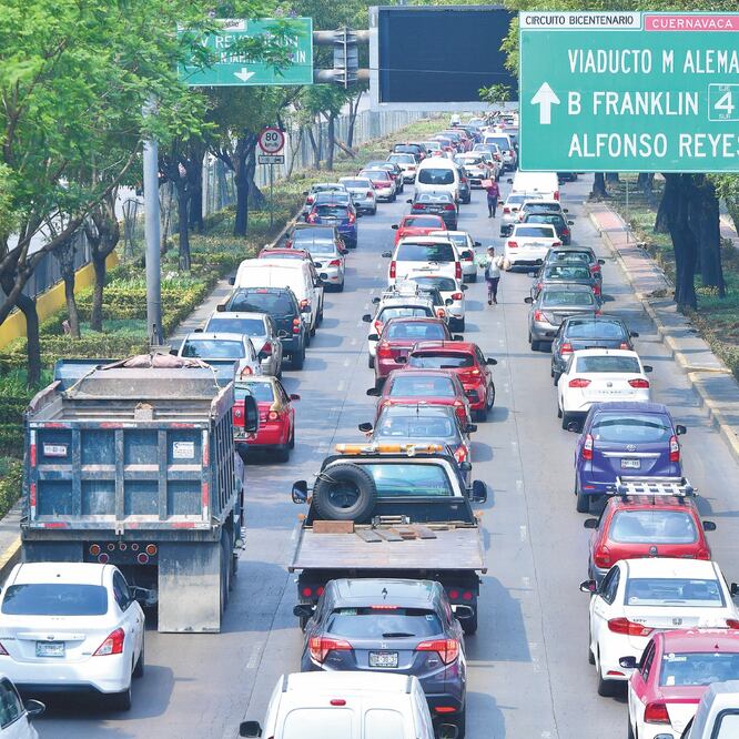 El problema en la regularización de unidades de carga es que se desconoce el número de vehículos que circulan en la metrópoli, explican autoridades. Foto: HUGO GARCÍA. EL UNIVERSAL
