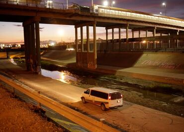 Madre migrante y su hijo mueren ahogados al intentar cruzar el río Bravo