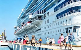 Yucatán recibirá más de 500 mil cruceristas este año; Progreso ampliará su puerto de altura