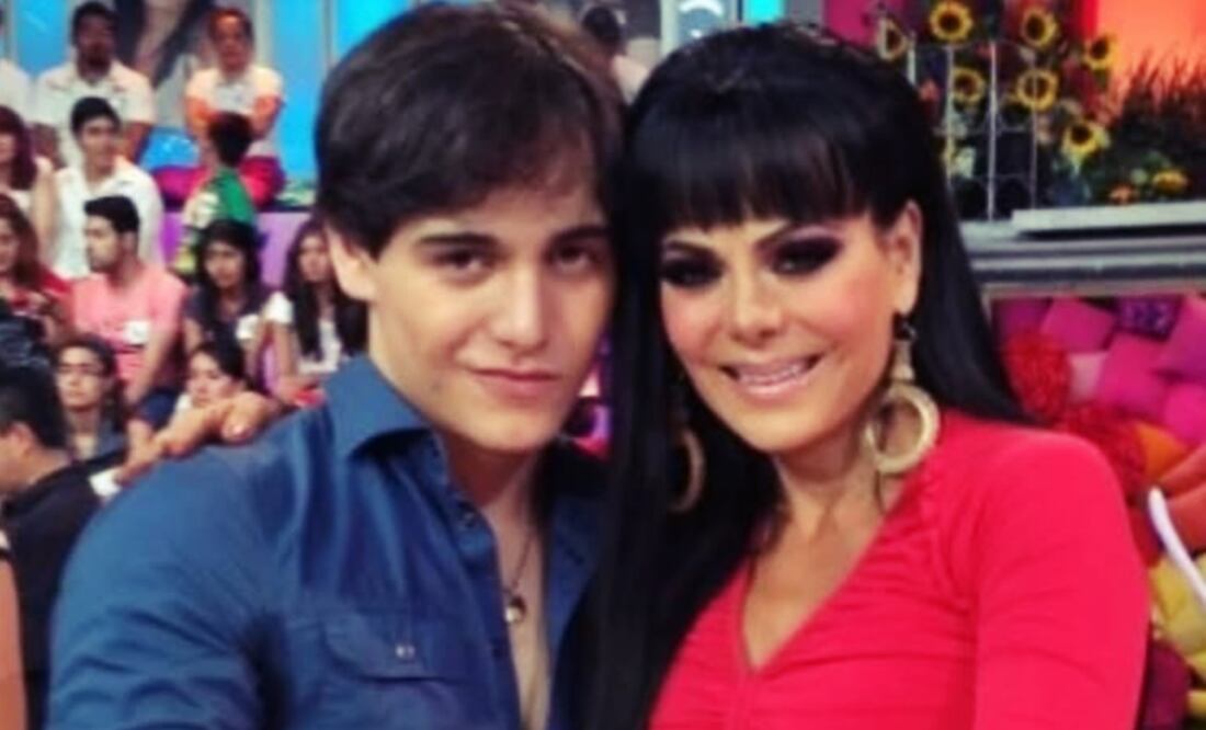 Maribel Guardia y su hijo Julián Figueroa. un amor más allá del tiempo.
