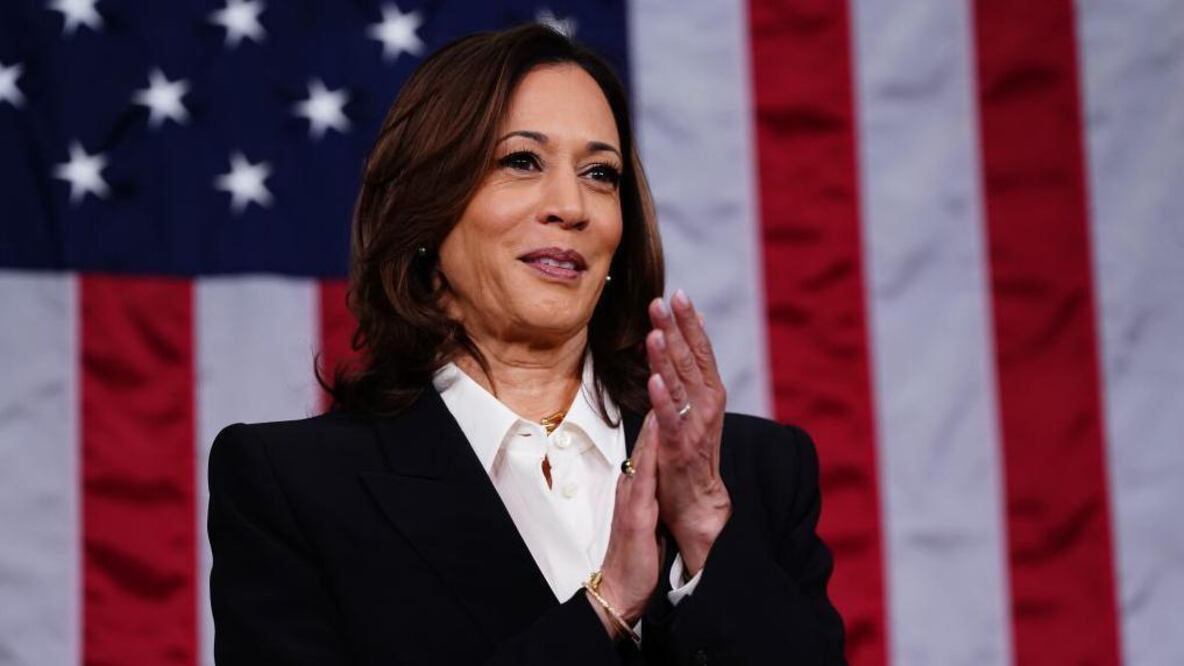 El lunes por la noche Kamala Harris marcó la pauta de lo que será su campaña como sustituta del presidente Joe Biden. Los temas sociales, y en particular el derecho al aborto, centrarán su campaña.