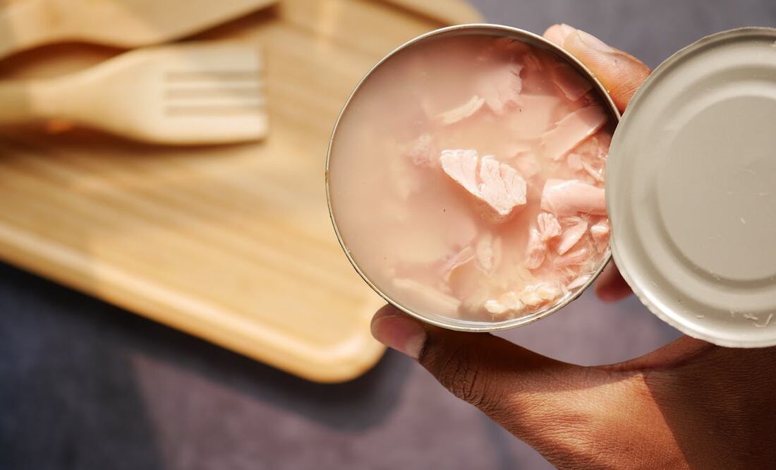 El atún en lata es una excelente opción para comer cuando tenemos prisa. Foto: Pexels