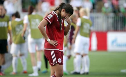 Tri femenil se complica la vida ante Inglaterra 