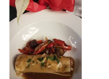 Prueba el menú navideño que ofrece esta cantina de la CDMX