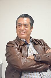 Le renuncia a 'El Bronco' su décimo funcionario