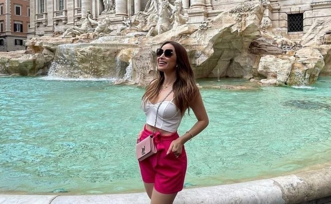 Cynthia Rodríguez se ha encargado de lucir sus bolsas de lujo en diversas fotografías en su cuenta de Instagram. Foto: Instagram @cynoficial