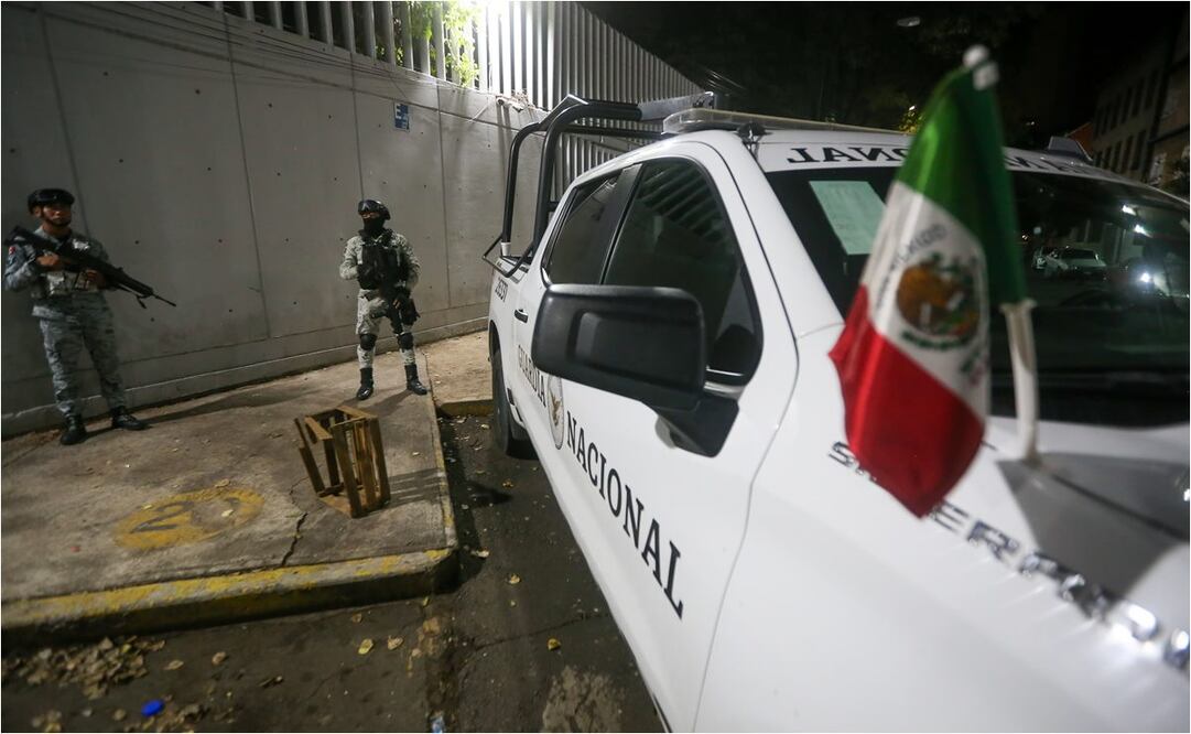 Guardia Nacional resguarda la Fiscalía Especializada en Materia de Delincuencia Organizada en la CDMX. 19 de septiembre del 2024. Foto: Luis Camacho/EL UNIVERSAL