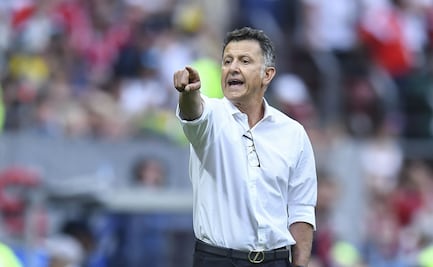 Juan Carlos Osorio y su nueva polémica al 'pintarle el dedo' a los rivales 