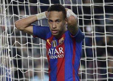 Fiscalía pide dos años de cárcel para Neymar