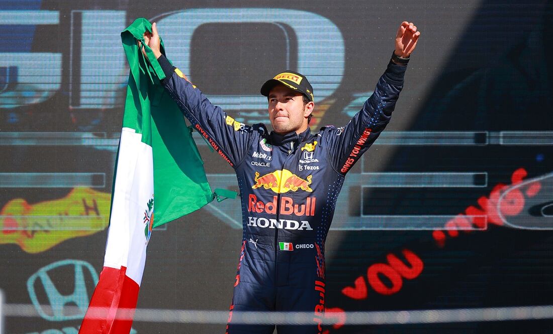 Sergio "Checo" Pérez en el Gran Premio de México - FOTO: Imago7