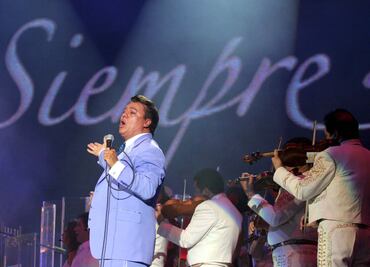 SRE ofrece apoyo a familia de Juan Gabriel para repatriar cuerpo