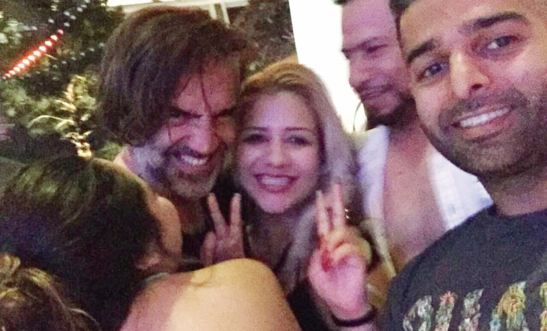 “Mis amigos y yo también estuvimos el domingo en SX y se portó de lo mejor con nosotros”, lo defendió una fan en su página de Facebook (TOMADA DE FACEBOOK)