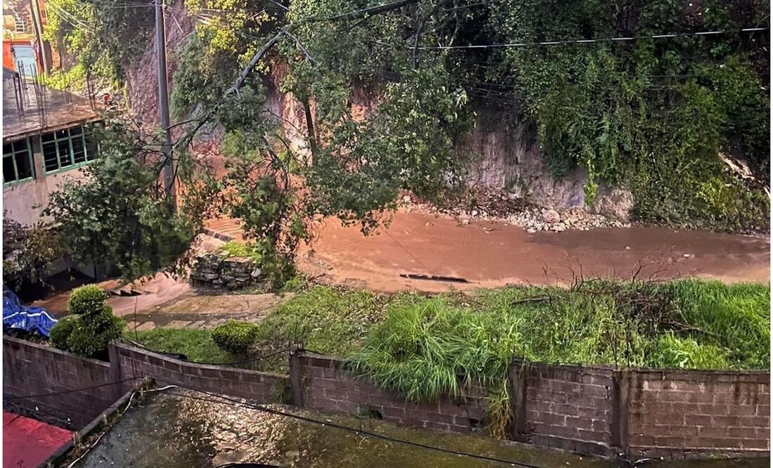 Un cerro se desgajó en la comunidad de San Luis Ayuca, Edomex. Foto: Especial