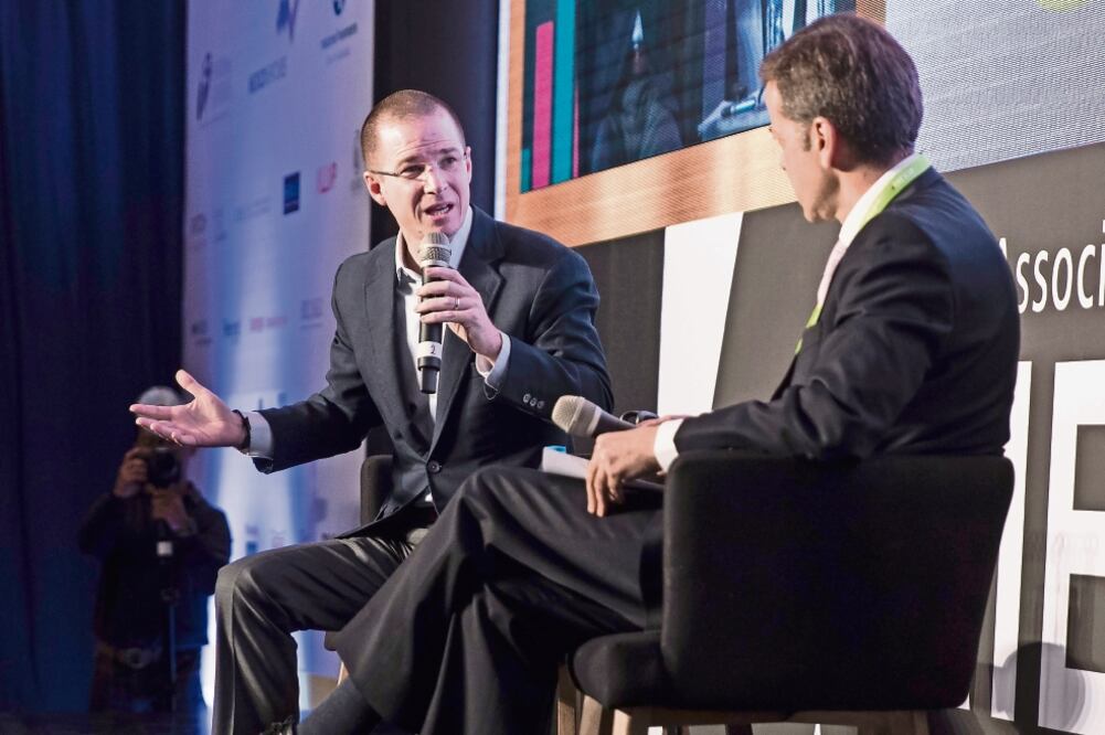 Ricardo Anaya, aspirante presidencial de la coalición Por México al Frente, participó en el evento Amexcap 13 Summit de Capital Privado. (CHRISTOPHER ROGEL BLANQUET. EL UNIVERSAL)