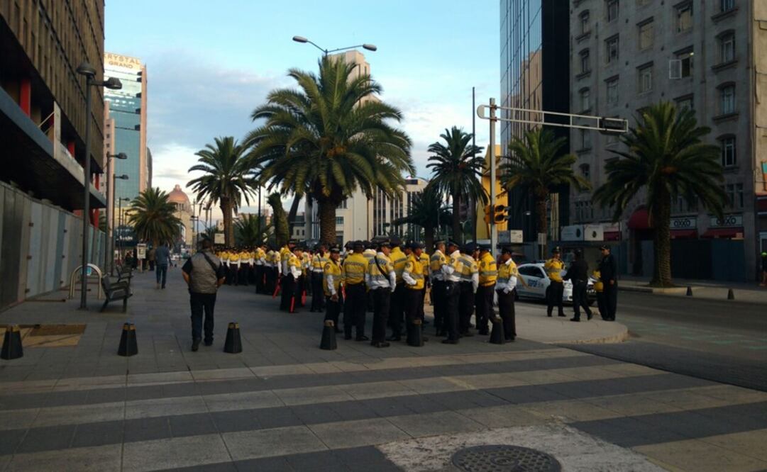 Realizan cortes a la circulación por manifestantes en zona centro