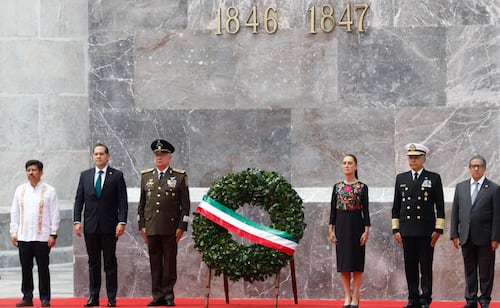 Sheinbaum conmemora a los Niños Héroes de Chapultepec; Fuerzas Armadas refrendan compromiso en soberanía y seguridad