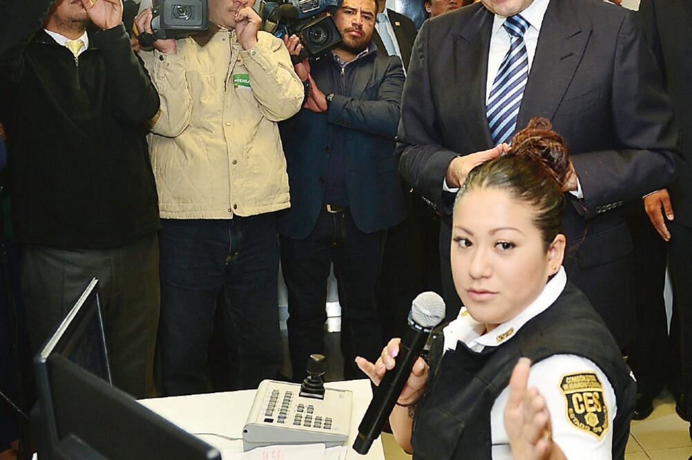 El gobernador Eruviel Ávila puso en marcha el Centro de Mando Municipal de Metepec (ESPECIAL)