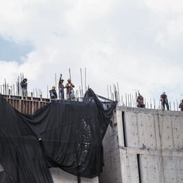 Piden no suspender permisos de construcción