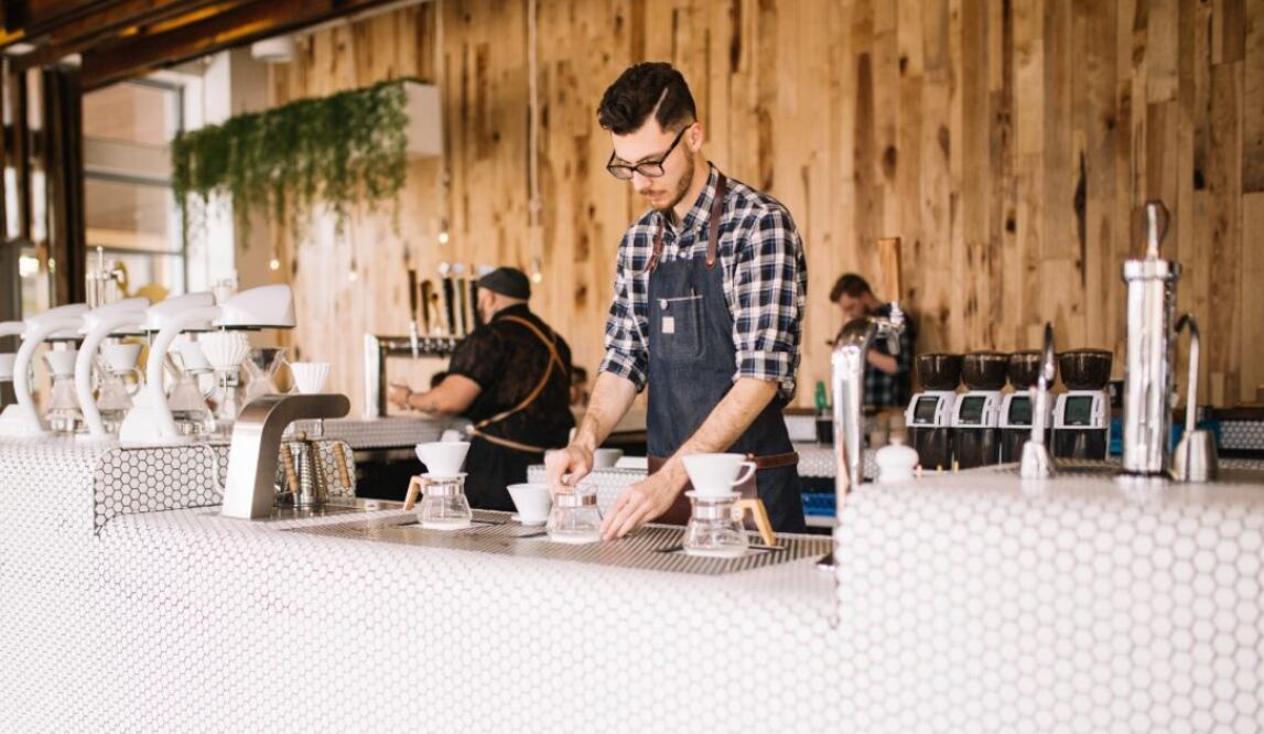 Antes de apostar por una franquicia, verifica el historial y el rendimiento comercial del franquiciante. | Fotos: Pixabay