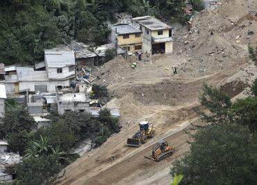 Suben a 273 los muertos por alud en Guatemala