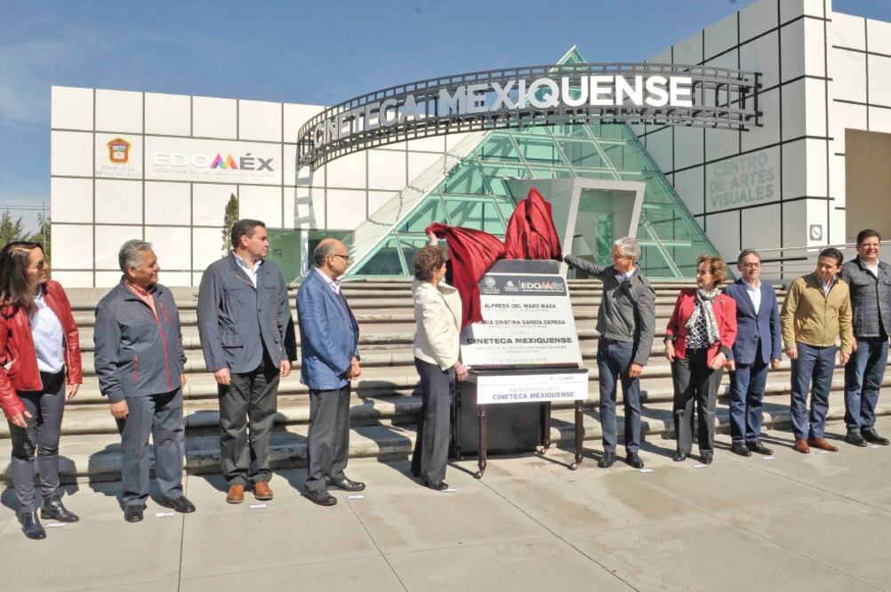 El gobernador del Edomex, Alfredo del Mazo, y la secretaria de Cultura federal, María Cristina García Cepeda, en la inauguración del centro audiovisual. (ESPECIAL)