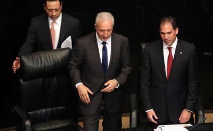 Ni muros ni vallas resuelven problemas comunes: Escudero