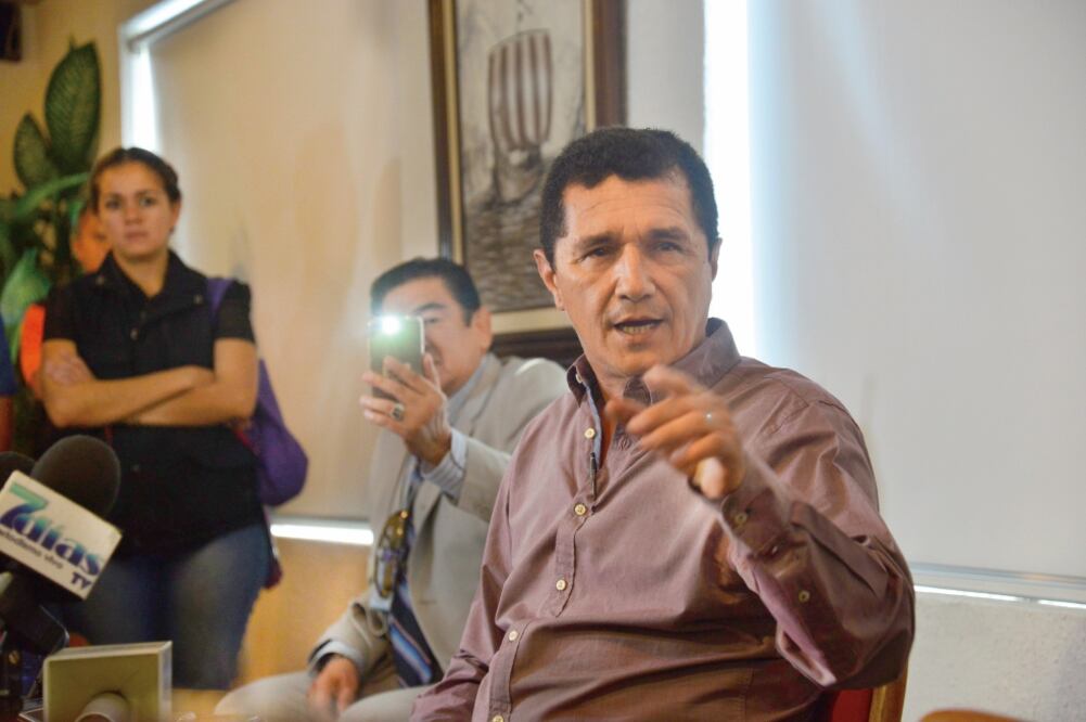 El empresario Jesús García retó al gobernador Graco Ramírez a presentar las pruebas que tiene contra su hijo Juan Manuel, asesinado el jueves (TONY RIVERA. EL UNIVERSAL)