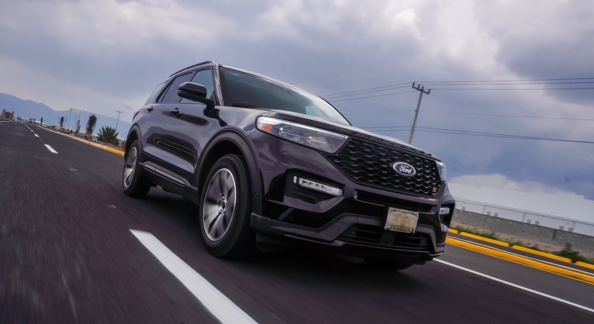 Ford Explorer ST: ¿qué tal se maneja una camioneta de 2 toneladas y 400 caballos de fuerza?