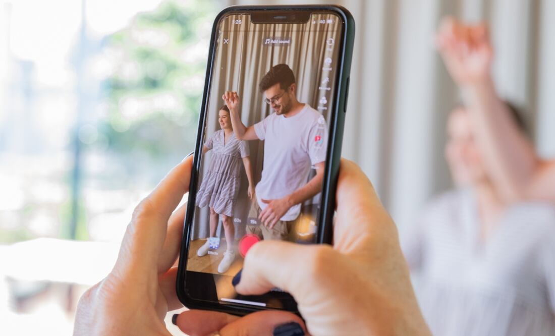 "TikTok está adoptando medidas pioneras en el sector para respetar la soberanía europea de datos", dijo Theo Bertram, vicepresidente de Políticas Públicas y Relacionales Gubernamentales. Foto: Unsplash