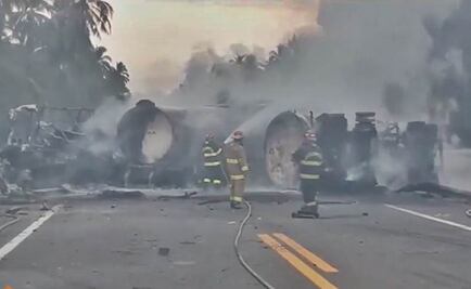 Catorce muertos y 20 heridos en accidente en autopista Siglo XXI