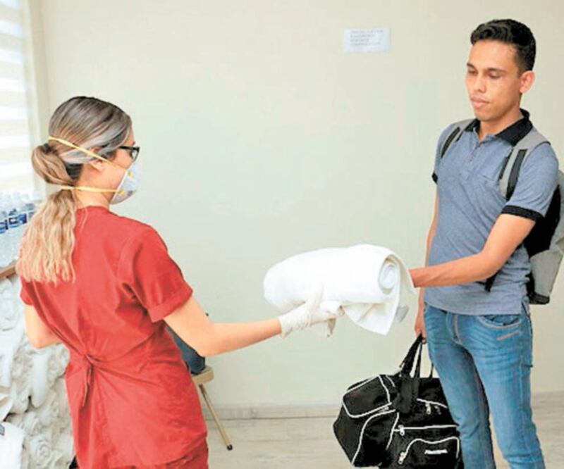 Aunque Iván recibió muchas muestras de apoyo que le ofrecían un espacio dónde quedarse, decidió hospedarse en la casa Héroes con Bata. ESPECIAL