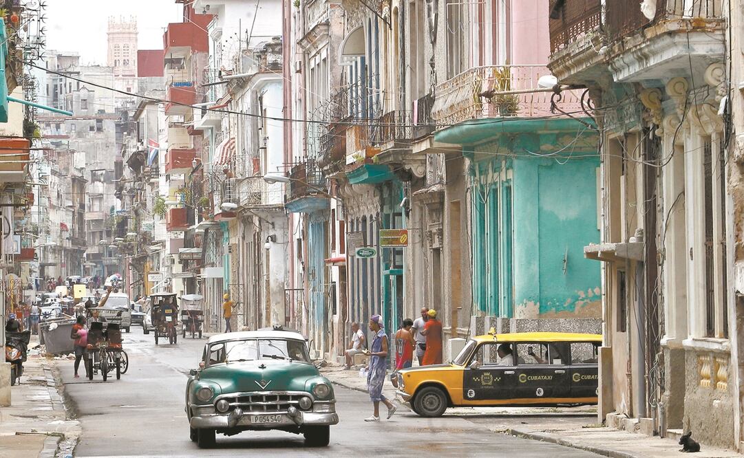 Una calle del centro de La Habana (Cuba). Foto: Yander Zamora/EFE