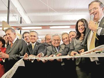 Ebrard, Carlos Slim y Mancera, ¿quiénes construyeron la Línea 12 del Metro CDMX?