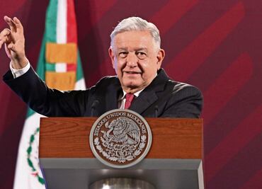 Tribunal pide a AMLO abstenerse de dichos electorales; confirma eliminar un mensaje de la mañanera