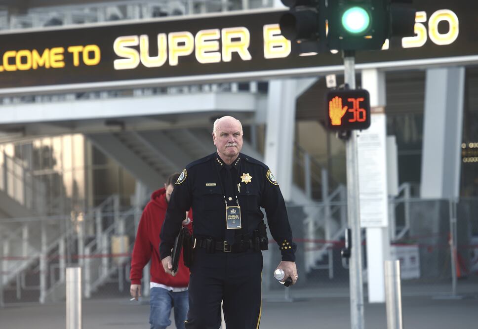 Cuerpo de seguridad que vigilará Súper Tazón atenderá visita del Papa (REUTERS)