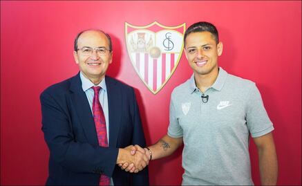 'Chicharito' es presentado con el Sevilla
