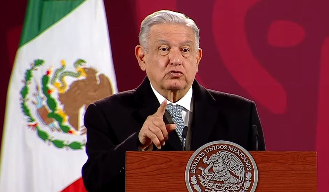 El presidente López Obrador señaló que ya no hay contubernio entre autoridad y el crimen organizado, como ocurrió con el secretario de seguridad Genaro García Luna. Foto: especial