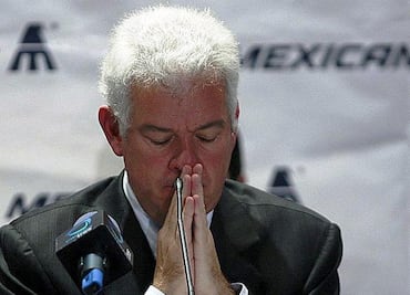 Abren vía judicial para detención de Gastón Azcárraga, dueño de Mexicana de Aviación